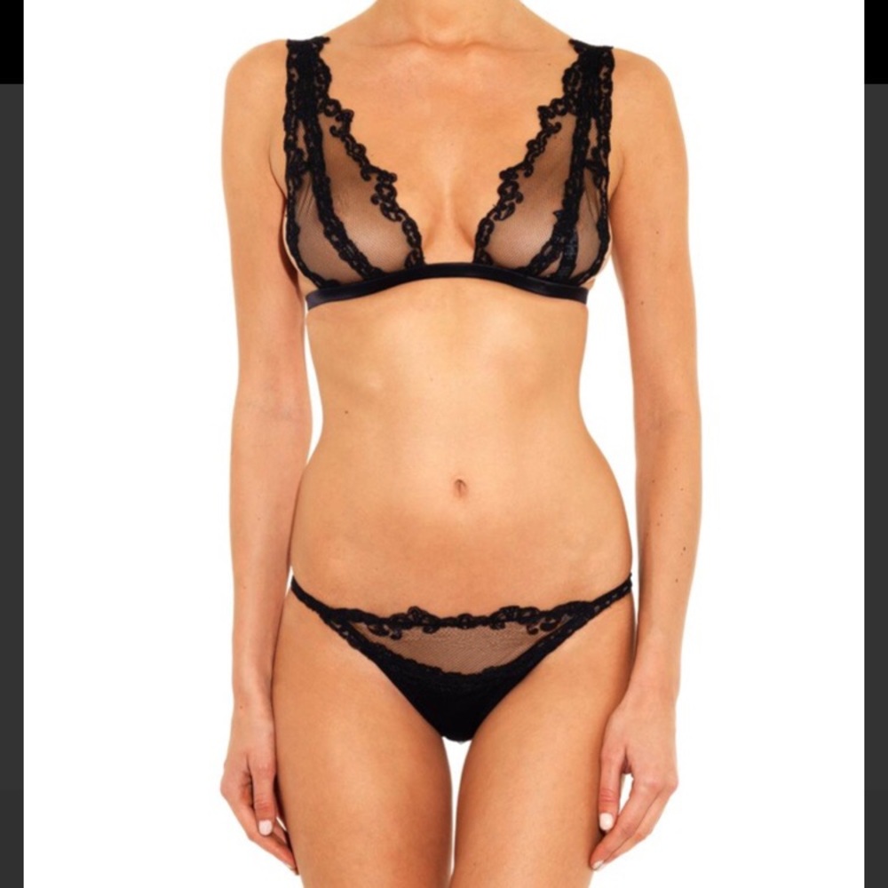 La Perla Paisley Embroidered brazilian g-string black panties Sz.S - Picture 2 of 8
